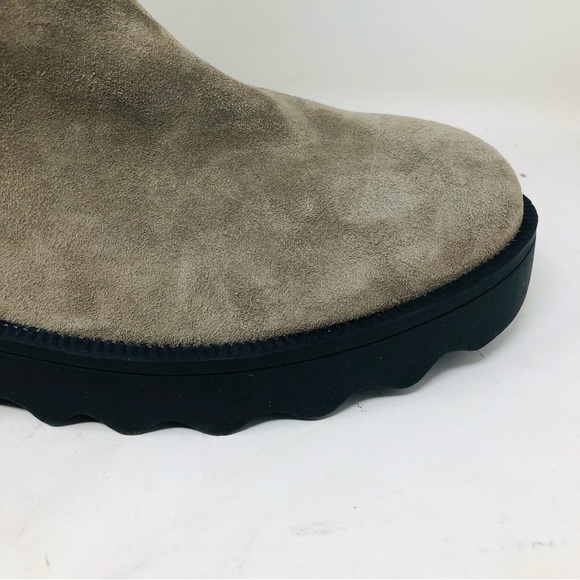 New WO Box, Aerosole Simple Gray Suede Slouch Boot - Picture 6 of 10